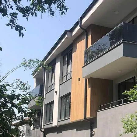 Forest View Apartment *